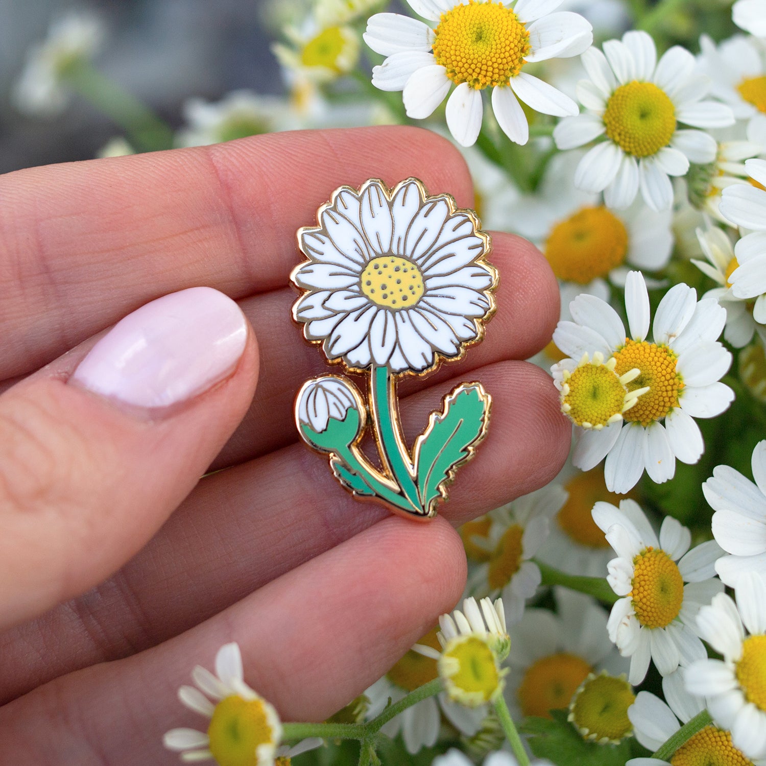 Flower Daisy Pin Cherry Wood Inlay Enamel Pin Silver Rhodium Lapel Pin Real Wood Pin Spring Days store Hat Pin Lanyard Pins