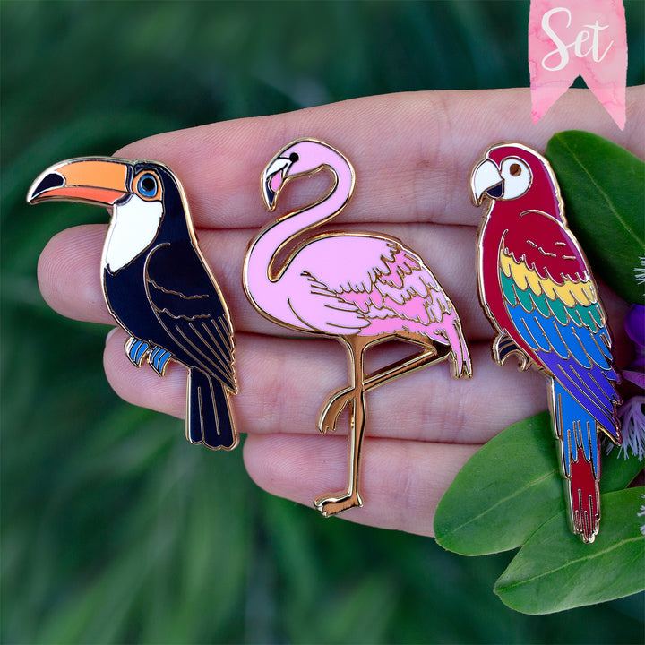 https://botanicalbright.com/cdn/shop/files/Botanical-Bright-Flamingo-Toucan-Scarlet-Macaw-Bird-Enamel-Pin-Set-2_720x.jpg?v=1691286877
